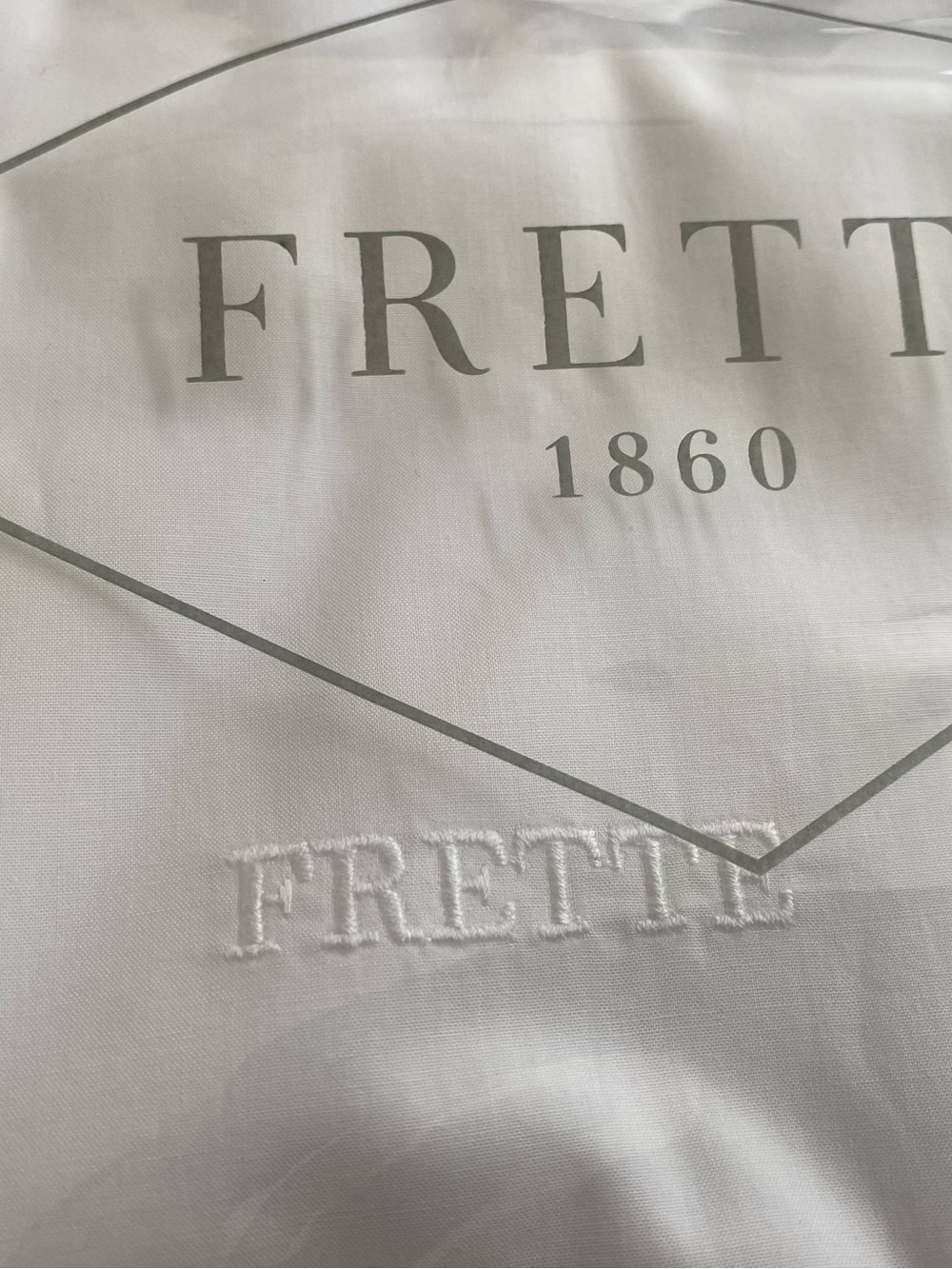 FRETTE HOTEL  BIANCO C/BOURDON QUEEN DUVET COVER WHITE/GOLD 91x91